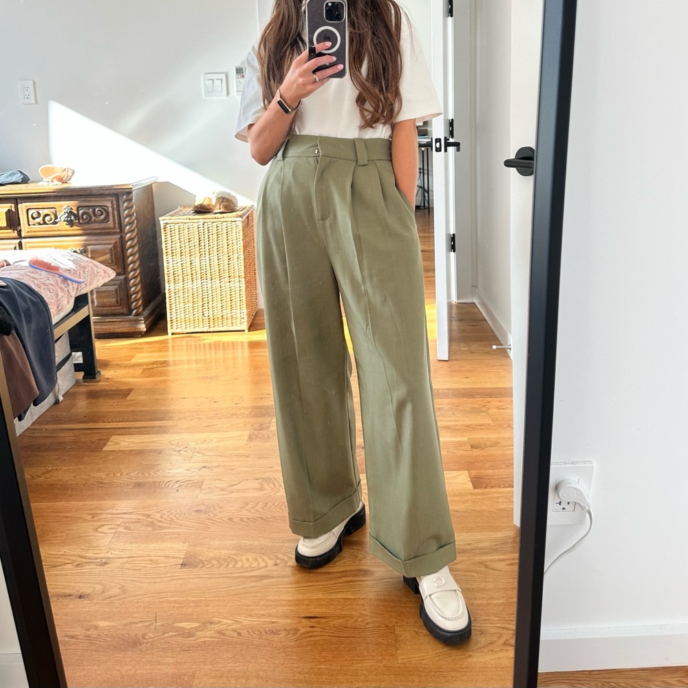 Topshop wide leg pants in khaki green (US size 4)